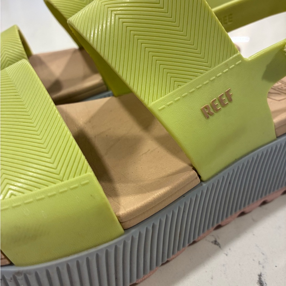 Reef Women's Water Vista Higher